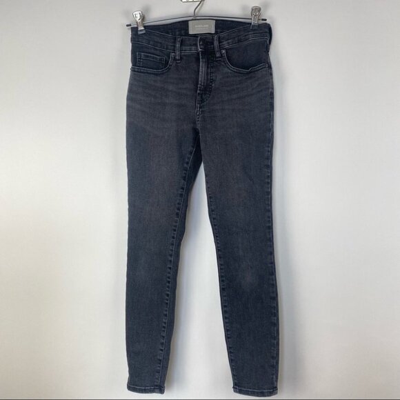 Everlane | The Mid rise Skinny Jean | Washed Black - Picture 2 of 9